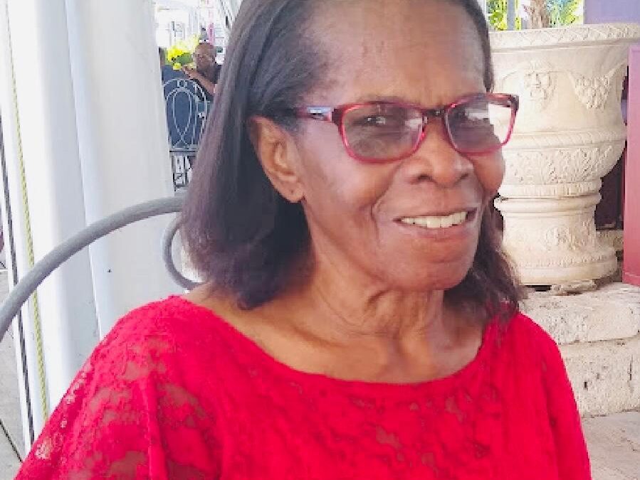 Lilian Sealy